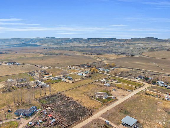 4th image of 2852 Sagebrush Ln
