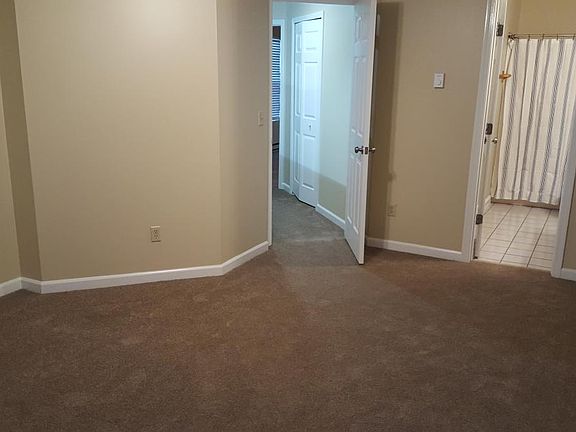 4th image of 3627 Farmview Cir