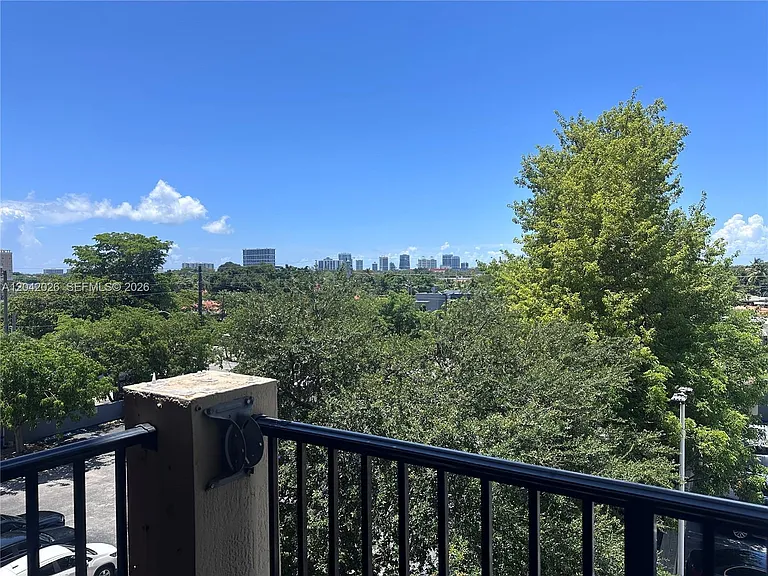 3410 Coral Way #406 — Photo 22