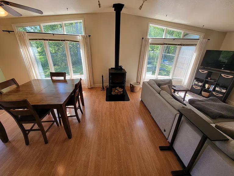 901 N Richmond Ln — Photo 5