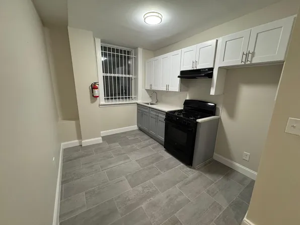 691 Elizabeth Ave, Newark, NJ