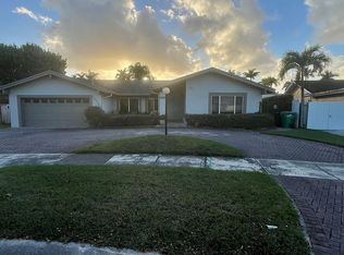 10100 SW 133rd Ct, Miami, FL 33186