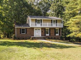 2214 Dorsett St, Burlington, NC 27215