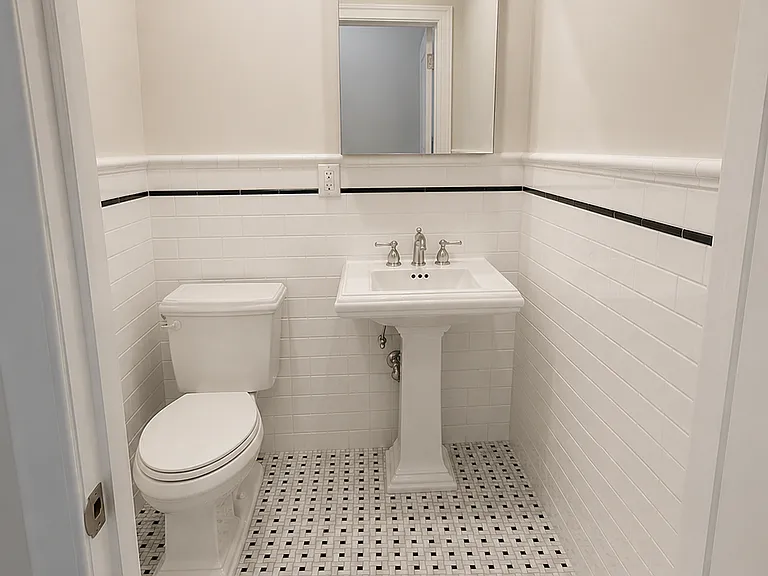 166 2nd Ave #14K — Photo 8