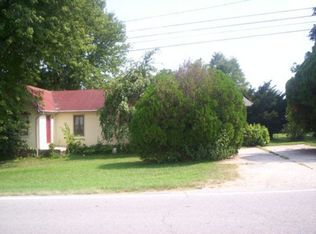 26447 Louisville Rd, Cave City, KY 42160