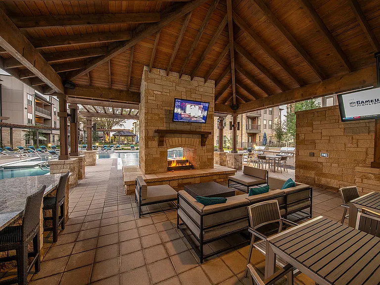 Poolside Summerhouse with Fireplace, TVs and Comfy Seating