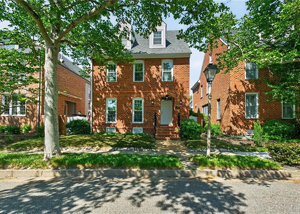 1st image of 322 W Olney Rd
