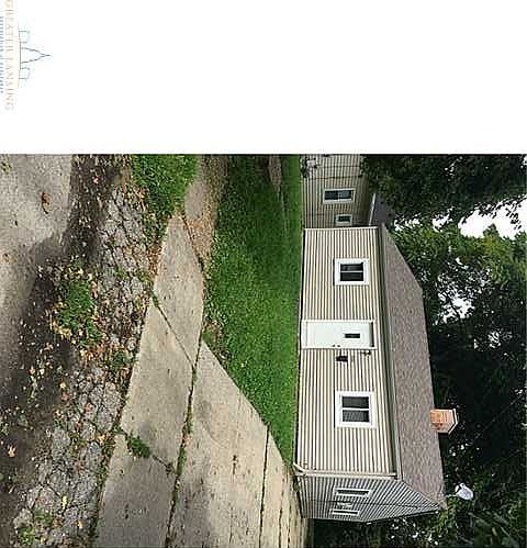 1st image of 1522 Redwood St
