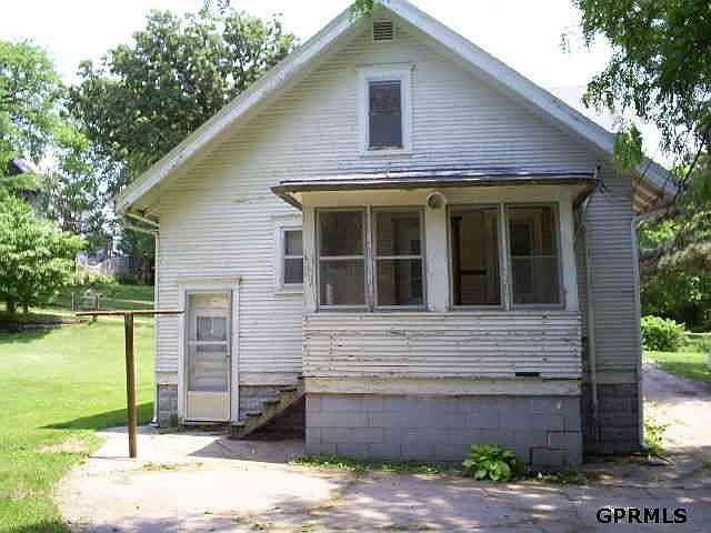 2nd image of 2770 S 9th St