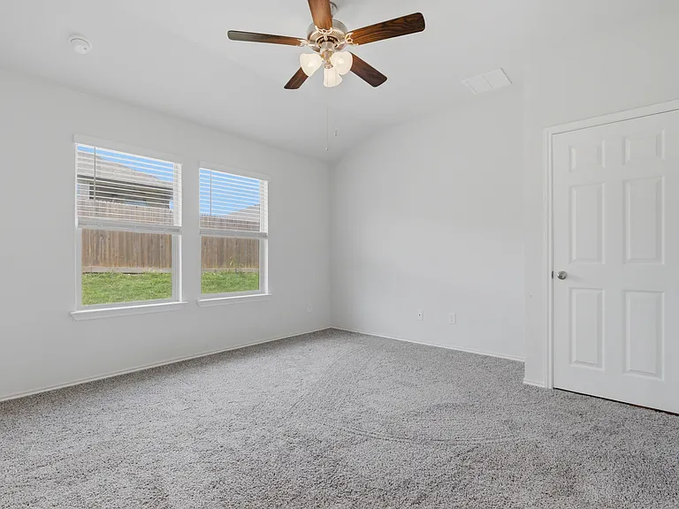 1310 Prospector Trl — Photo 24
