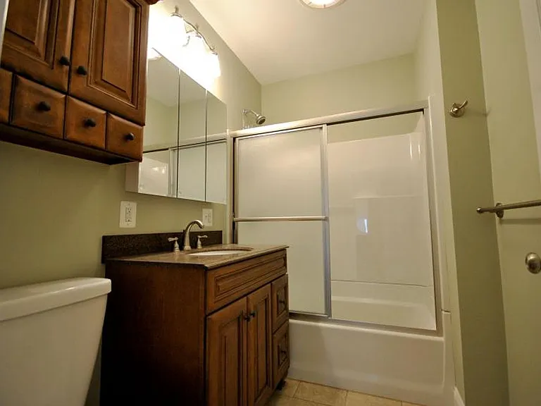 40 Turner St #11 — Photo 13