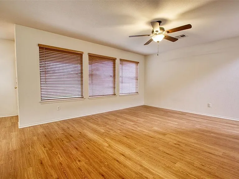 3935 Upper Passage Ln — Photo 3