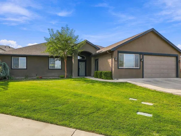 497 Charbonneau Dr, Richland, WA 99352