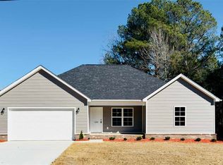 6356 Stagecoach Rd, Effingham, SC 29541