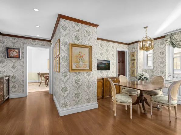 14 East 75th Street image 6 of 11