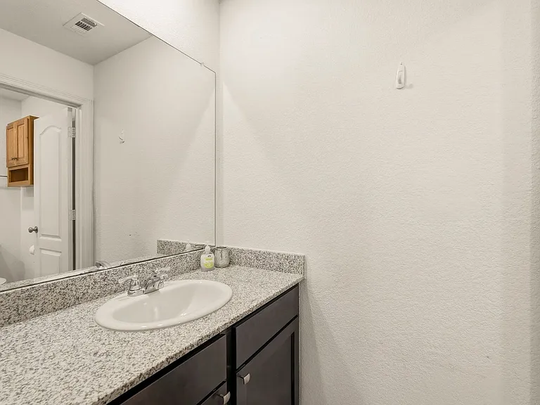19623 Cat Spruce Ct — Photo 23
