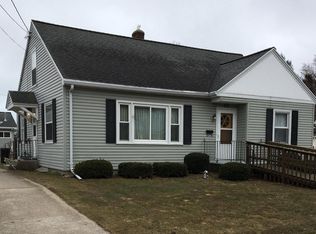 1607 29th St, Two Rivers, WI 54241