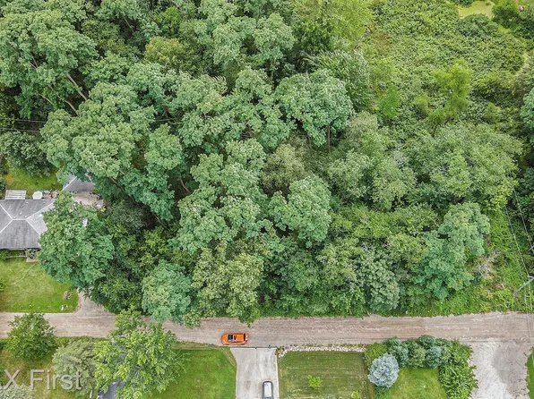 0 Gladys St, White Lake, MI 48386