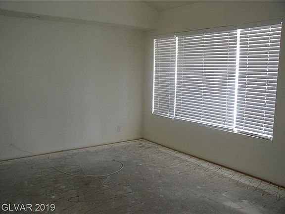 4th image of 7625 Gatewood Terrace Ln