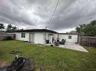11210 SW 47th St, Miami, FL 33165