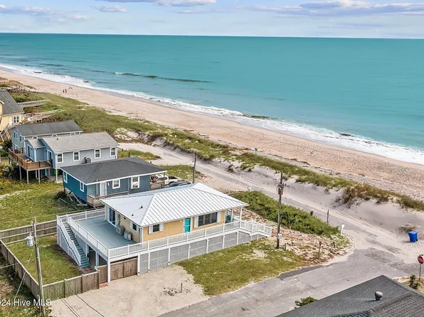 8811 2nd Avenue, North Topsail Beach, NC 28460