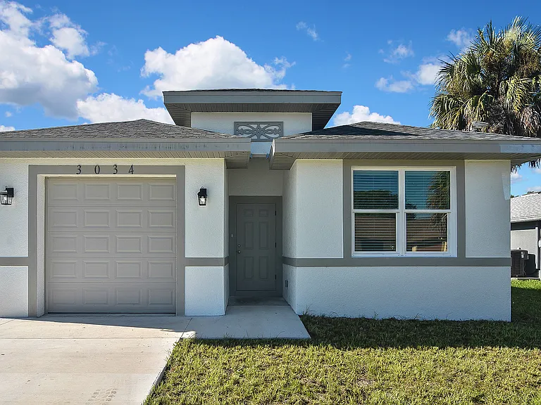 3034 Price Ave — Photo 2