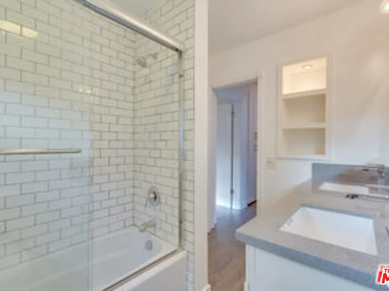 4177 Ince Blvd #1/2 — Photo 8