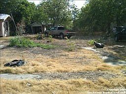 1st image of 820 E Erie Ave