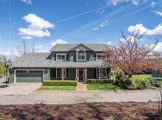 4454 Dark Hollow Rd, Medford, OR 97501