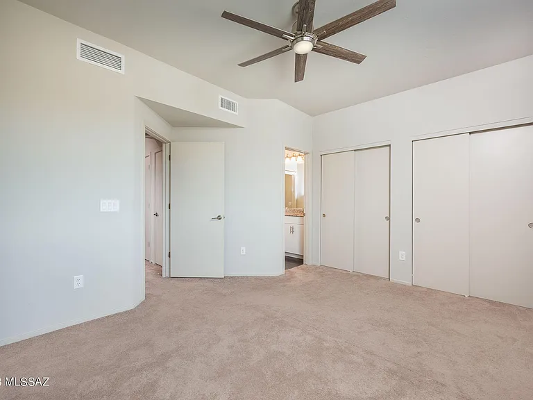 848 E Park Modern Dr — Photo 14