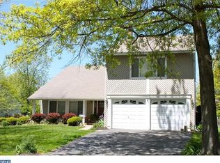 41 Merion Rd, Marlton, NJ 08053