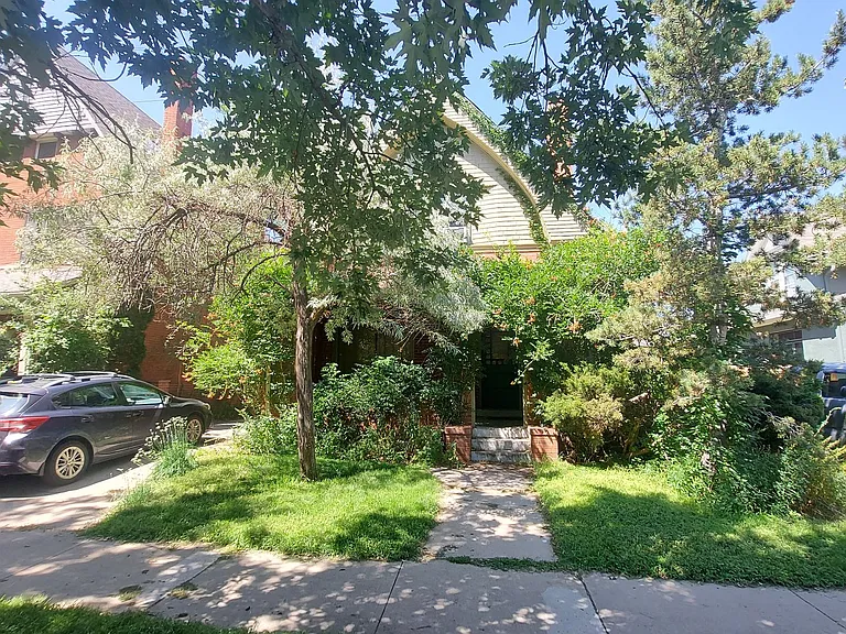 115 N Sherman St #1-5 — Photo 2