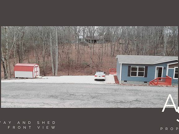 3rd image of 230 Collier Dr
