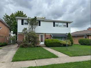 538 N Broadway Ave, Park Ridge, IL 60068