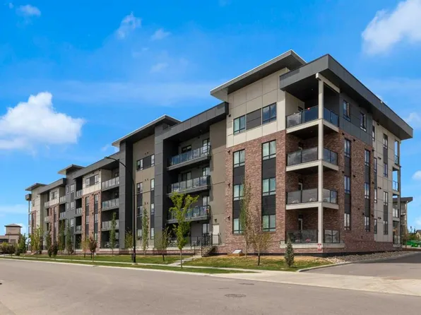 520 NW Reynolds Ave SW #1204, Airdrie, AB T4B 5G2
