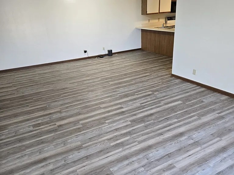 Pine Tree Apartments — Photo 23