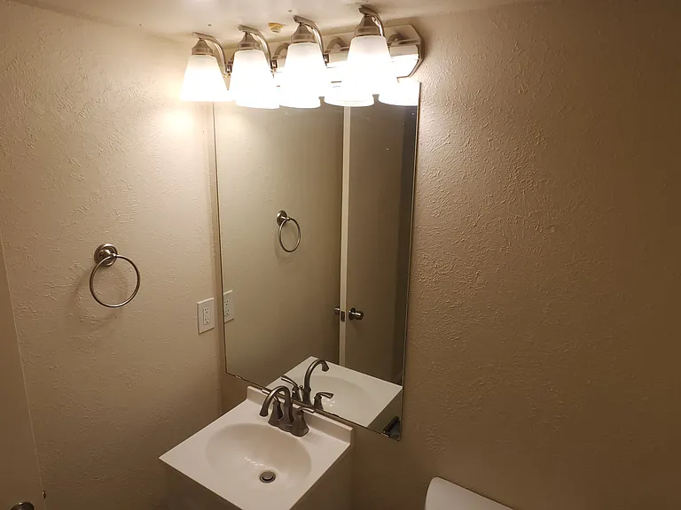 631 Cimarron Trl — Photo 77