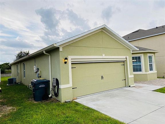 3rd image of 387 Nova Dr