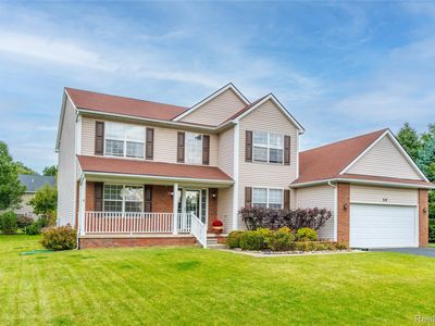 319 Tullamore St, Howell, MI, 48843