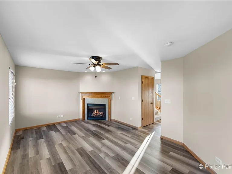 1065 Port Royal Rd — Photo 3