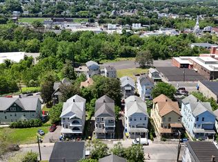 80 Lounsbury Ave, Waterbury, CT 06706