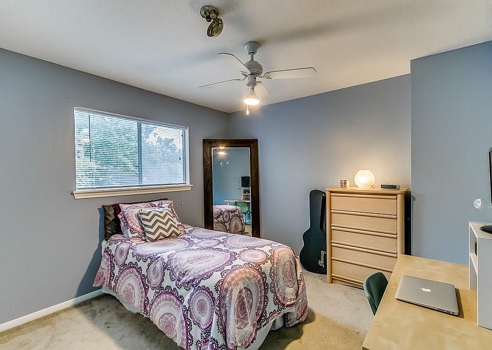1st image of 3527 Creekbriar Dr