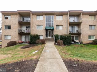 12751 Dara Dr APT 202, Woodbridge, VA 22192