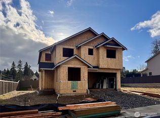 Three Cedars, Puyallup, WA 98371