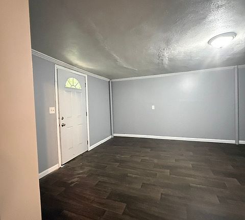 4th image of 5490 Sigman St