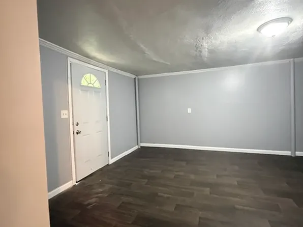 5490 Sigman St, Stone Mountain, GA 30083