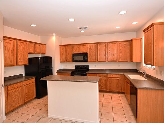 4th image of 3411 W Broward Trl