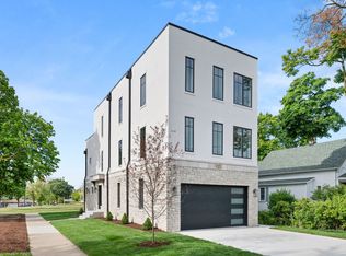 135 E Marion St, Elmhurst, IL