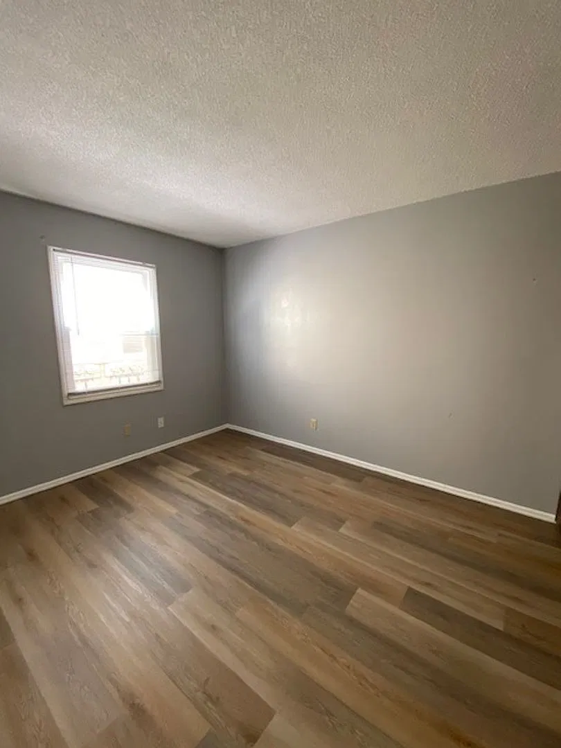 410 George St. — Photo 4