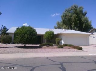 11872 S Half Moon Dr, Phoenix, AZ 85044